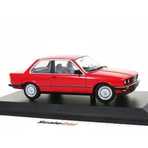 1/18 BMW 323i E30 - 1982 - красный