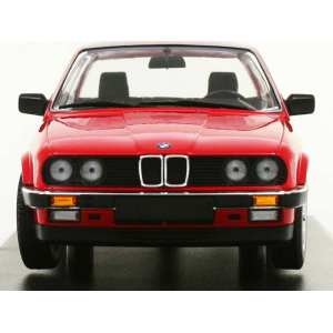 1/18 BMW 323i E30 - 1982 - красный