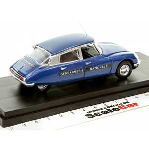 1/43 Citroen DS 21 1972 Gendarmerie Полиция Франции