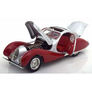 1/18 Talbot Lago Coupé T150 C-SS Figoni & Falaschi Teardrop, 1937-39 серебристый с красным