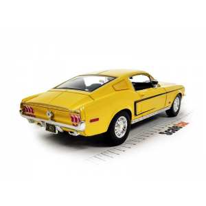 1/18 Ford Mustang GT Cobra Jet 1968 желтый