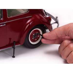 1/12 Volkswagen Beetle 1961 Saloon (Ruby Red)