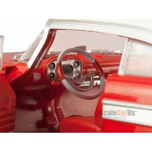 1/24 Plymouth Fury 1958 Christine (из к/ф Кристина 1983) красный с белым