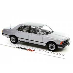 1/18 BMW 7-series E23 1977 серебристый