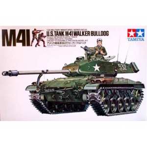 1/35 Американский танк M41 Walker Bulldog (Уолкер Бульдог) с 3 фигурами