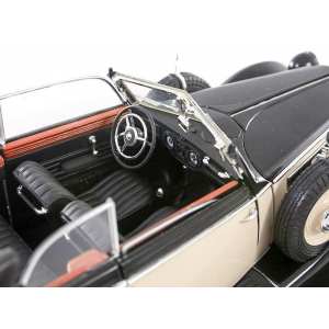 1/18 Horch 930V Cabriolet 1937 черный/бежевый
