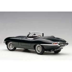 1/18 Jaguar E-Type Roadster Series I 3.8 RHD зеленый