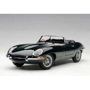 1/18 Jaguar E-Type Roadster Series I 3.8 RHD зеленый