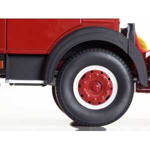 1/18 Mercedes-Benz LPS 1632 1969 седельный тягач красный