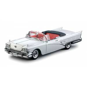 1/18 Buick Limited Convertible 1958 белый