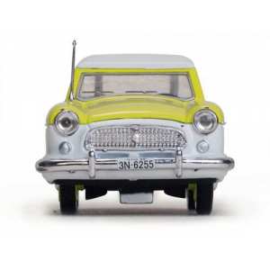 1/43 Nash Metroplitan Coupe 1959 жёлтый с белым