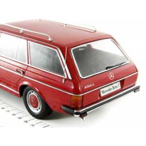 1/18 Mercedes-Benz 250T S123 (W123) 1978 красный мет