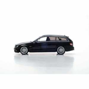 1/43 Mercedes-Benz C63 AMG T-model S204 (W204) 2008 черный