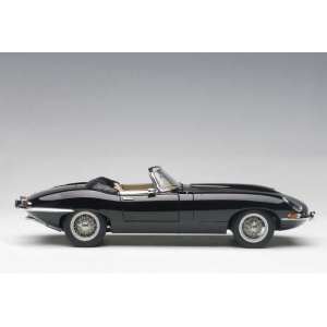 1/18 Jaguar E-Type Roadster Series I 3.8 черный