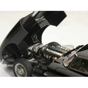 1/18 JAGUAR E-TYPE COUPE SERIES I 3.8 (BLACK) (RHD)