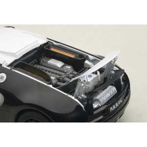 1/18 Bugatti Veyron Super Sport Pur Blanc Edition 2012 белый матовый с черным карбоном