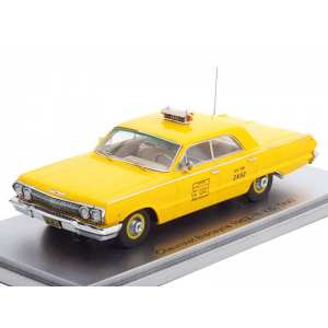 1/43 Chevrolet Biscayne NYC Taxi 1963 Yellow