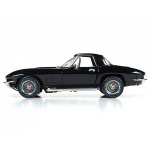 1/18 Chevrolet Corvette Roadster 1967 черный