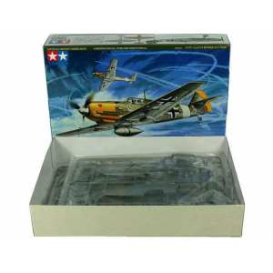 1/48 Истребитель Messerschmitt Bf109E-4/7 Trop (Мессершмитт), Тропический