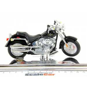 1/18 Мотоцикл Harley-Davidson FLSTFI Fat Boy 2004 черный
