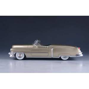 1/43 Cadillac Series 62 Special Roadster открытый 1952 золотистый