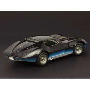 1/18 Chevrolet Corvette Manta Ray 1968 синий металлик