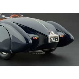 1/18 Bugatti 57SC Corsica Roadster 1938 темно-синий