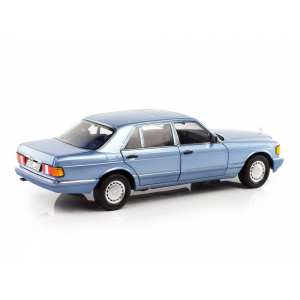 1/18 Mercedes-Benz 560 SEL (W126) 1991 голубой металлик
