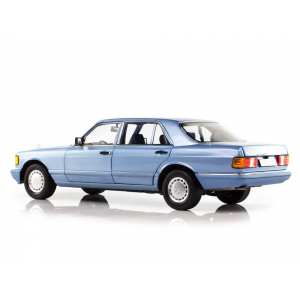 1/18 Mercedes-Benz 560 SEL (W126) 1991 голубой металлик