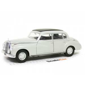 1/18 Mercedes-Benz 300 (W186) Adenauer 1955 серый