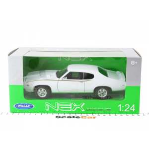 1/24 Pontiac GTO 1969 белый