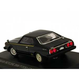 1/43 Nissan Skyline 2000 Turbo GT с работающими фарами черный