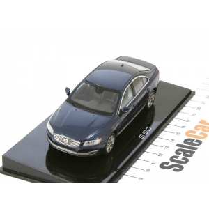 1/43 Volvo S80 2013 синий металлик