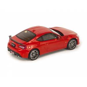 1/43 Toyota GT86 Coupe Facelift 2017 красный