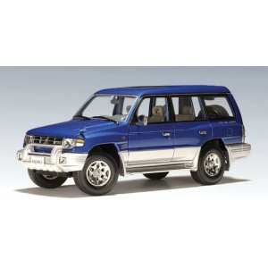 1/18 Mitsubishi Pajero LWB 98 (blue)