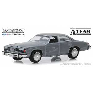 1/64 Pontiac LeMans 1977 серый из т/с Команда-А