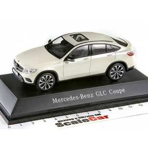 1/43 Mercedes-Benz GLC Coupe C253 белый металлик