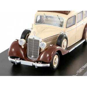1/43 Mercedes-Benz 260D Pullman Landaulet 1940 бежевый/коричневый