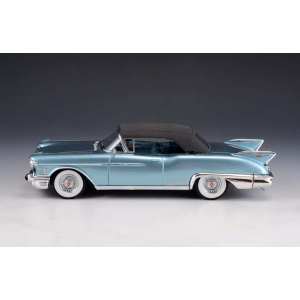 1/43 Cadillac Eldorado Biarritz (закрытый) 1958 синий металлик