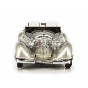 1/43 Mercedes-Benz 540K Special Roadster Mayfair 1937 серебристый с черным