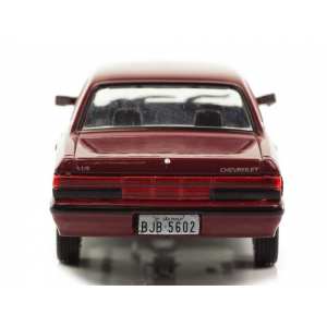1/43 Chevrolet Opala Diplomata Collectors 1992 красный